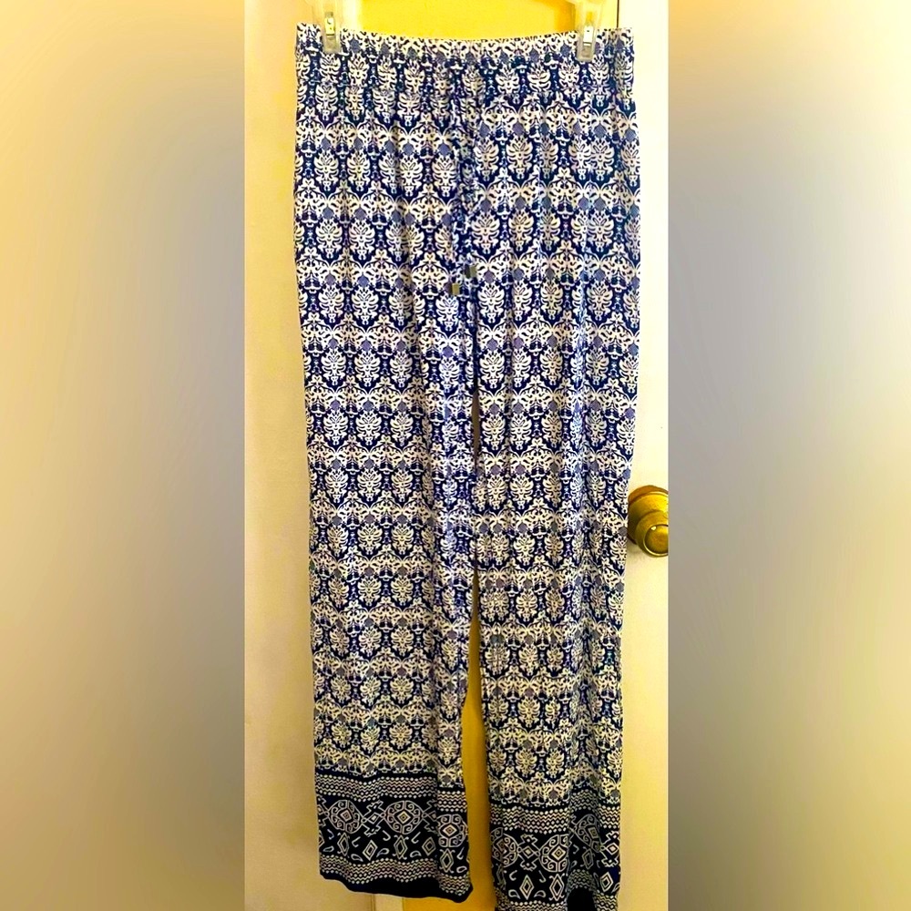 Like New Rose & Thyme  casual beachy/lounge/ fun pants sz small